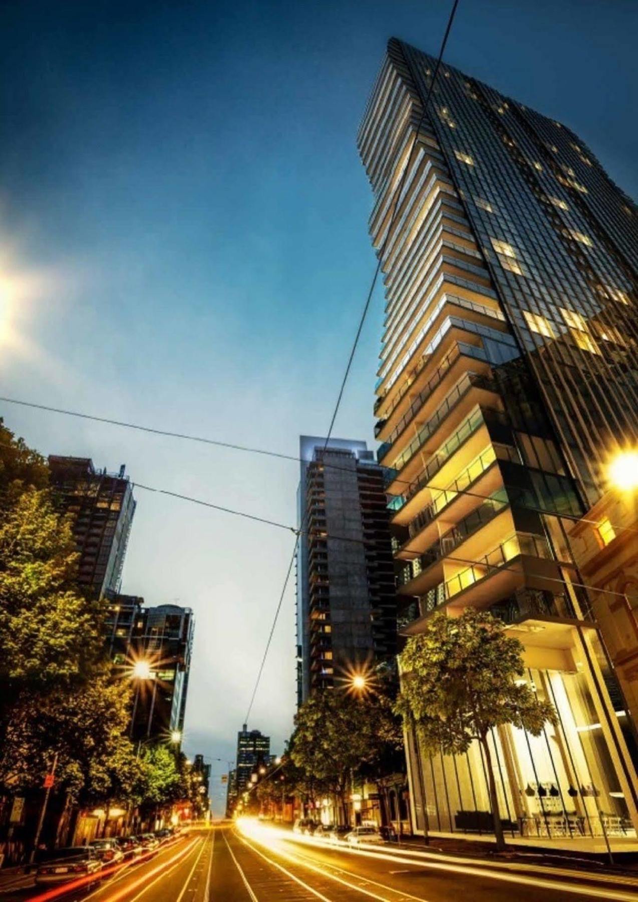 Akom Melbourne Aparthotel Esterno foto